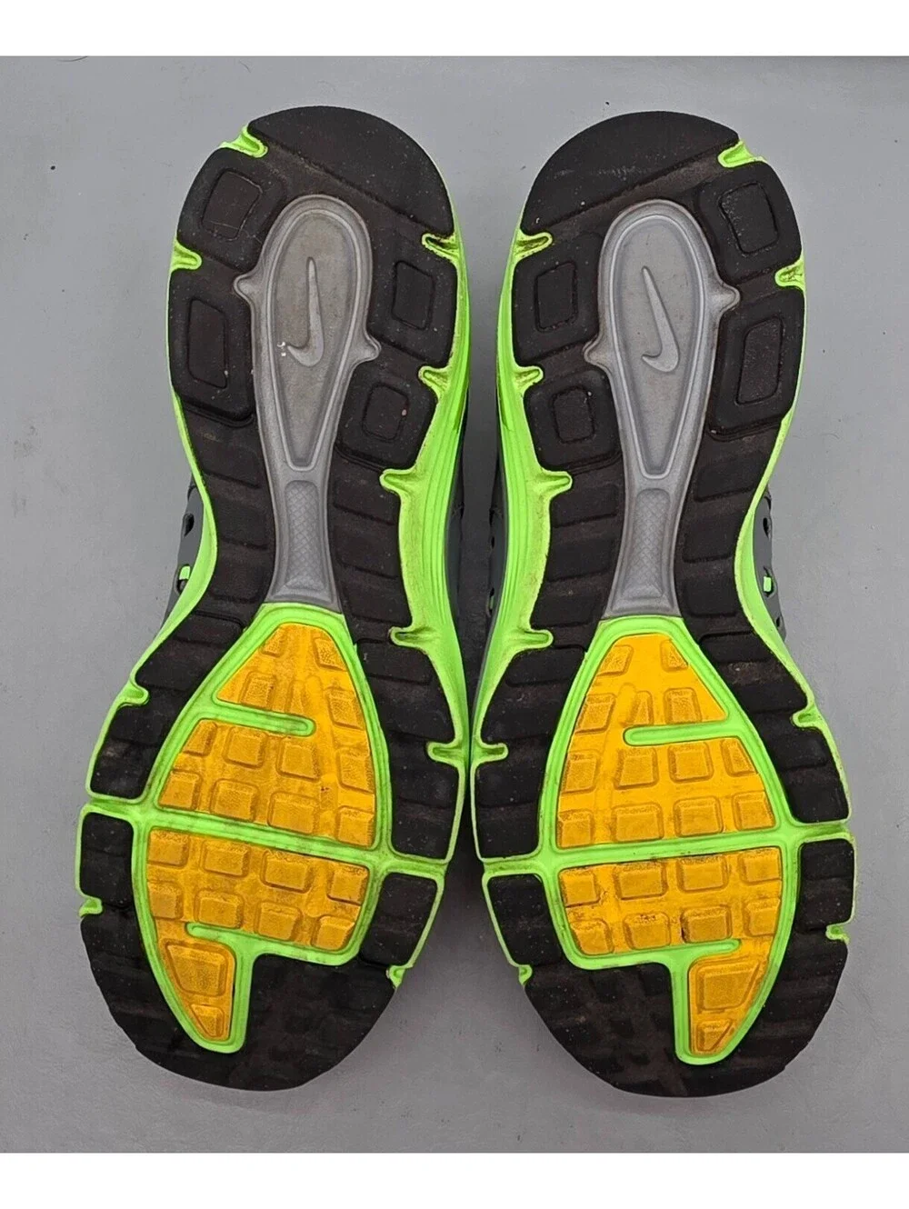 🔥Nike LIVE STRONG Dual Fusion 599180-001 Athletic Sneakers Grey Green Men Sz 11